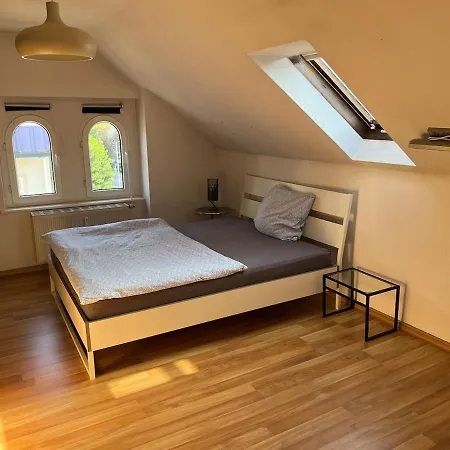 Appartamento Elegante Altbauwohnung Zentral & Voll Ausgestattet Chemnitz