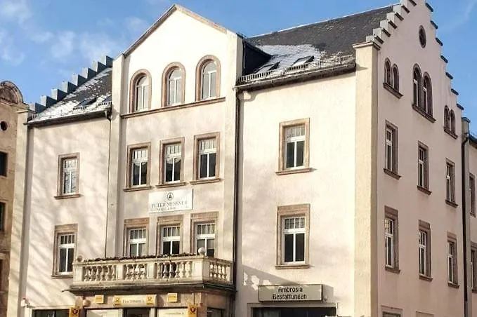 Elegante Altbauwohnung Zentral & Voll Ausgestattet شقة *